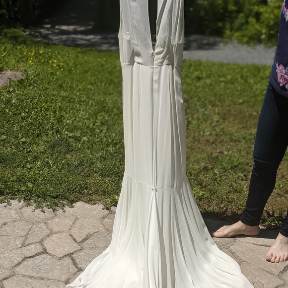 Nicole miller silk wedding dress size 6 - Picture 7 of 7